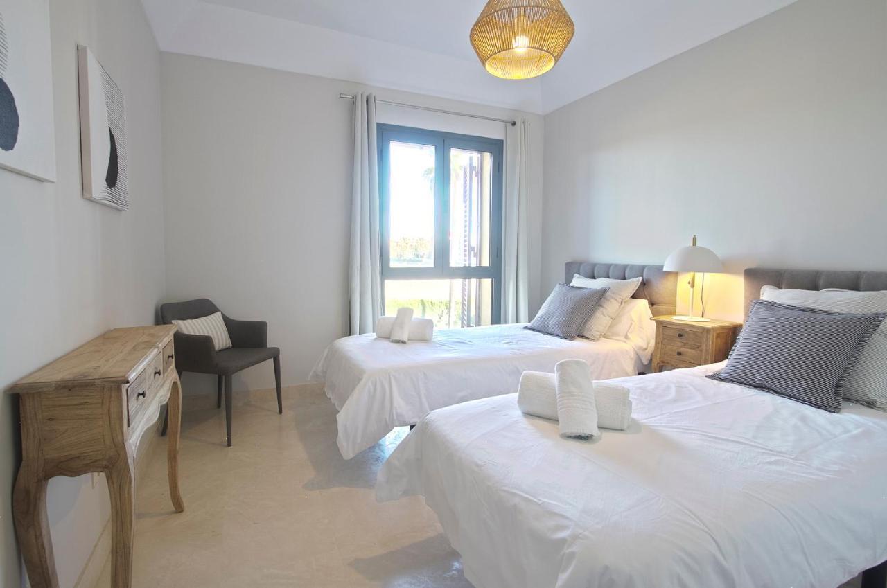 Sotogrande Alboaire- Waterfront Luxury 4 Bedroom Apt In The Marina Of Sotogrande Extérieur photo