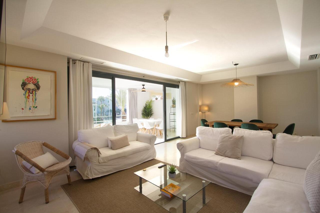 Sotogrande Alboaire- Waterfront Luxury 4 Bedroom Apt In The Marina Of Sotogrande Extérieur photo